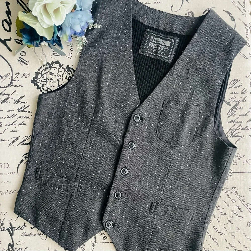 21Men Los Angeles Vintage Inspired Adjustable Mixed Media Casual Vest S